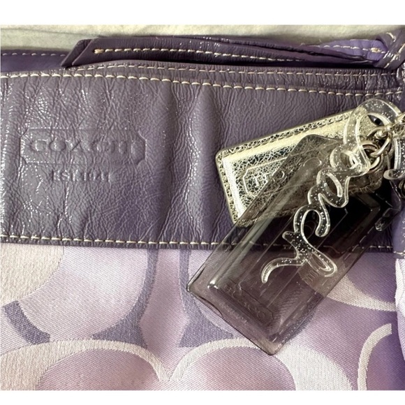 Coach F14710 Lg Zoe Optic Convertible Signature Logo Canvas & Patent Leather - Picture 8 of 16